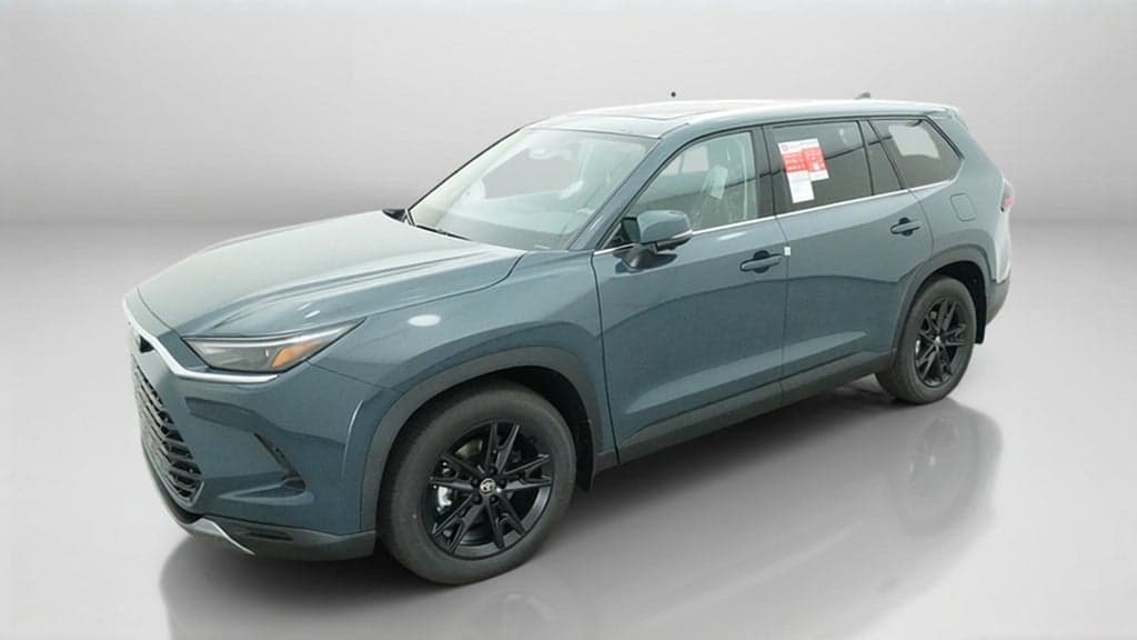 2026 Toyota Grand Highlander Limited — photo 1 of 5