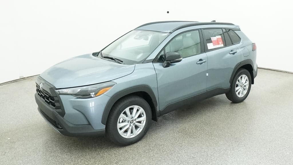 2026 Toyota Corolla Cross LE — photo 1 of 33