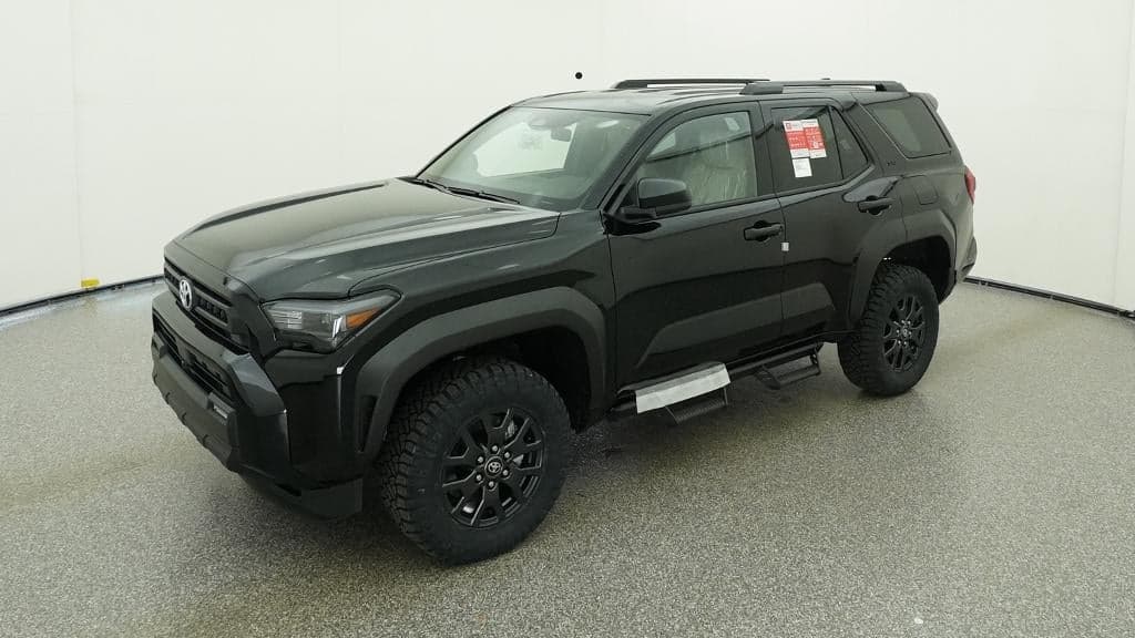 2026 Toyota 4Runner SR5 — photo 1 of 33