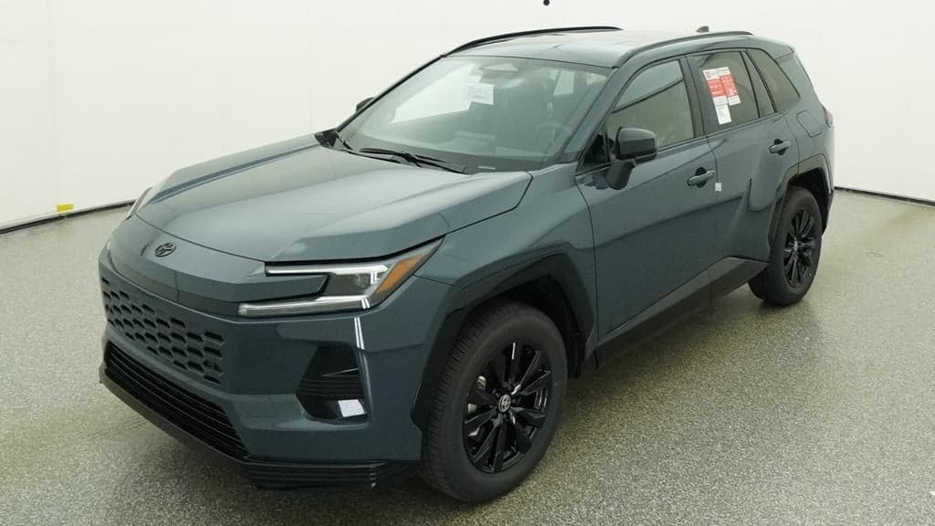 2026 Toyota RAV4 Plug-In Hybrid SE — photo 1 of 33