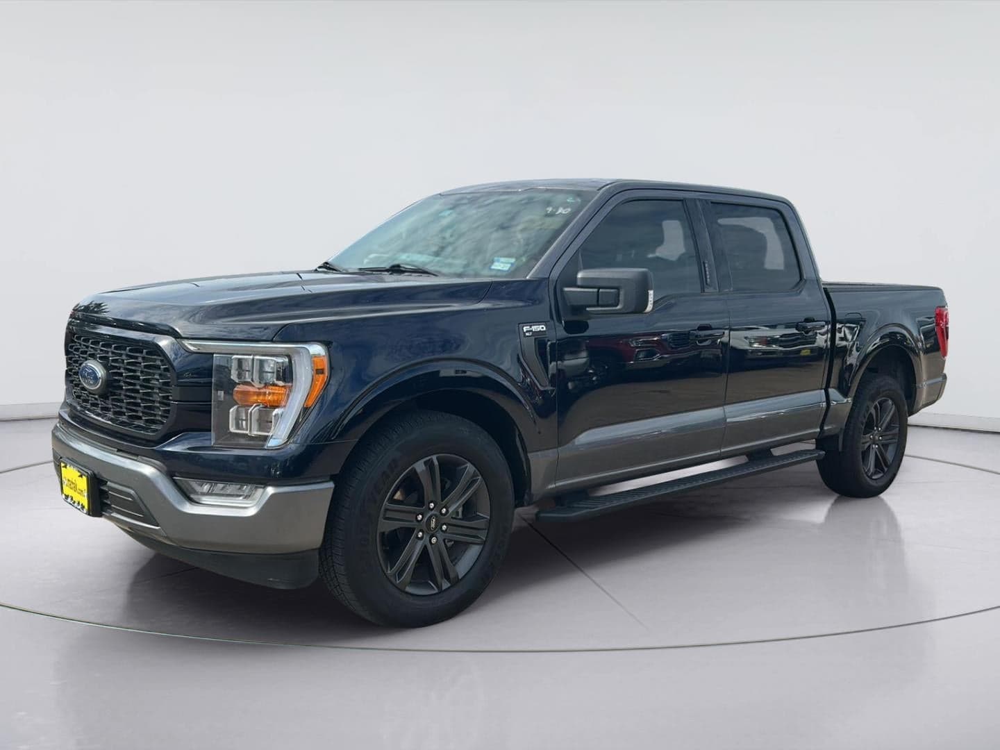 2023 Ford F-150 XLT — photo 1 of 11
