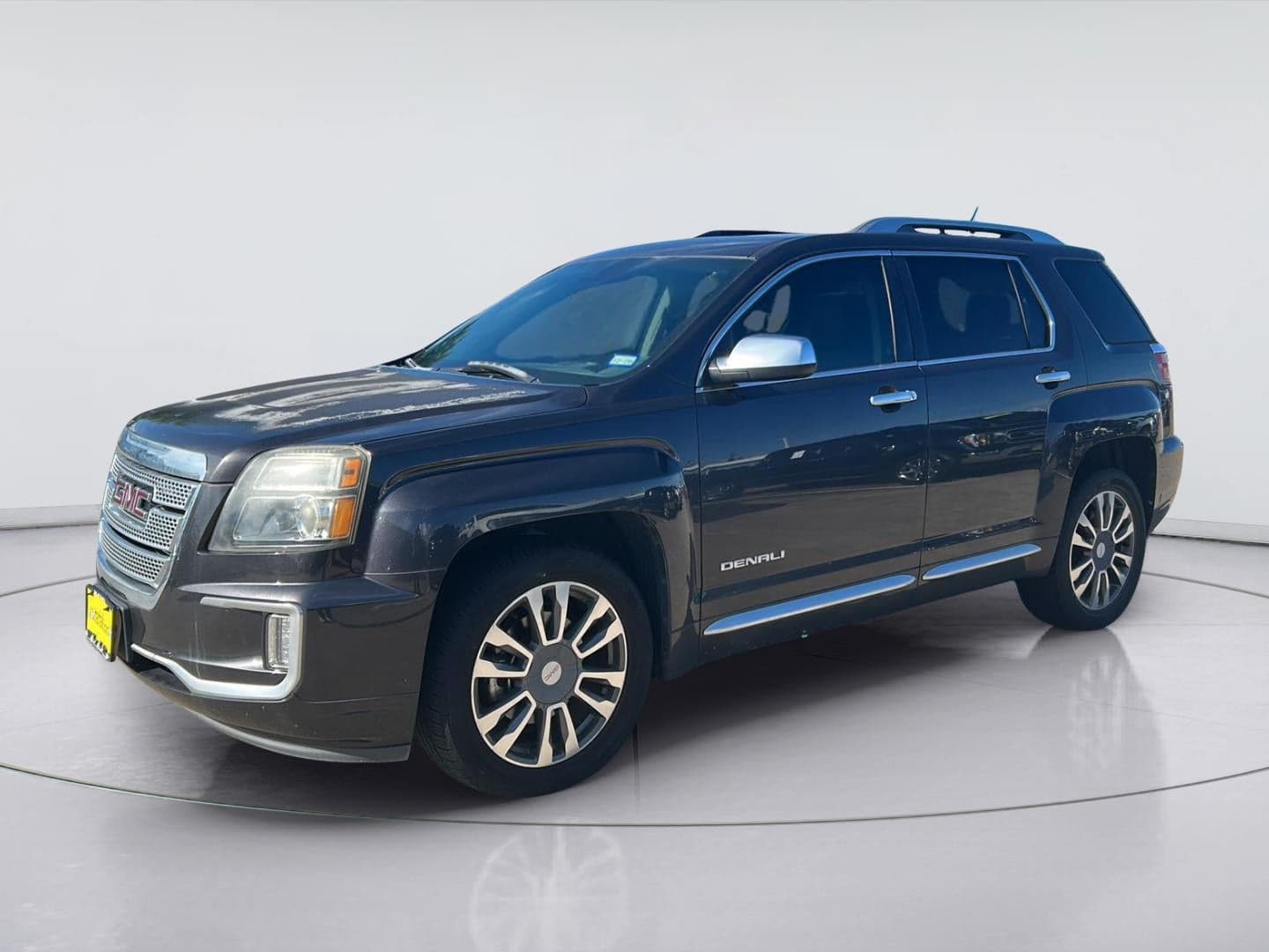 2016 GMC Terrain Denali — photo 1 of 12