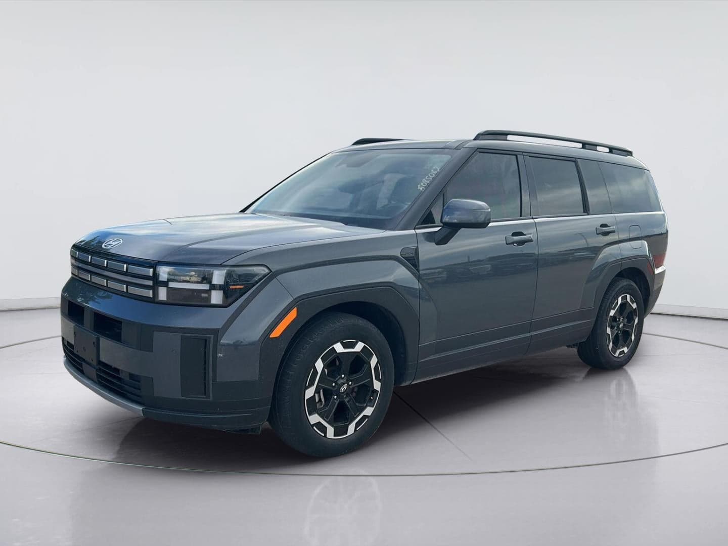 2025 Hyundai Santa Fe SEL — photo 1 of 10