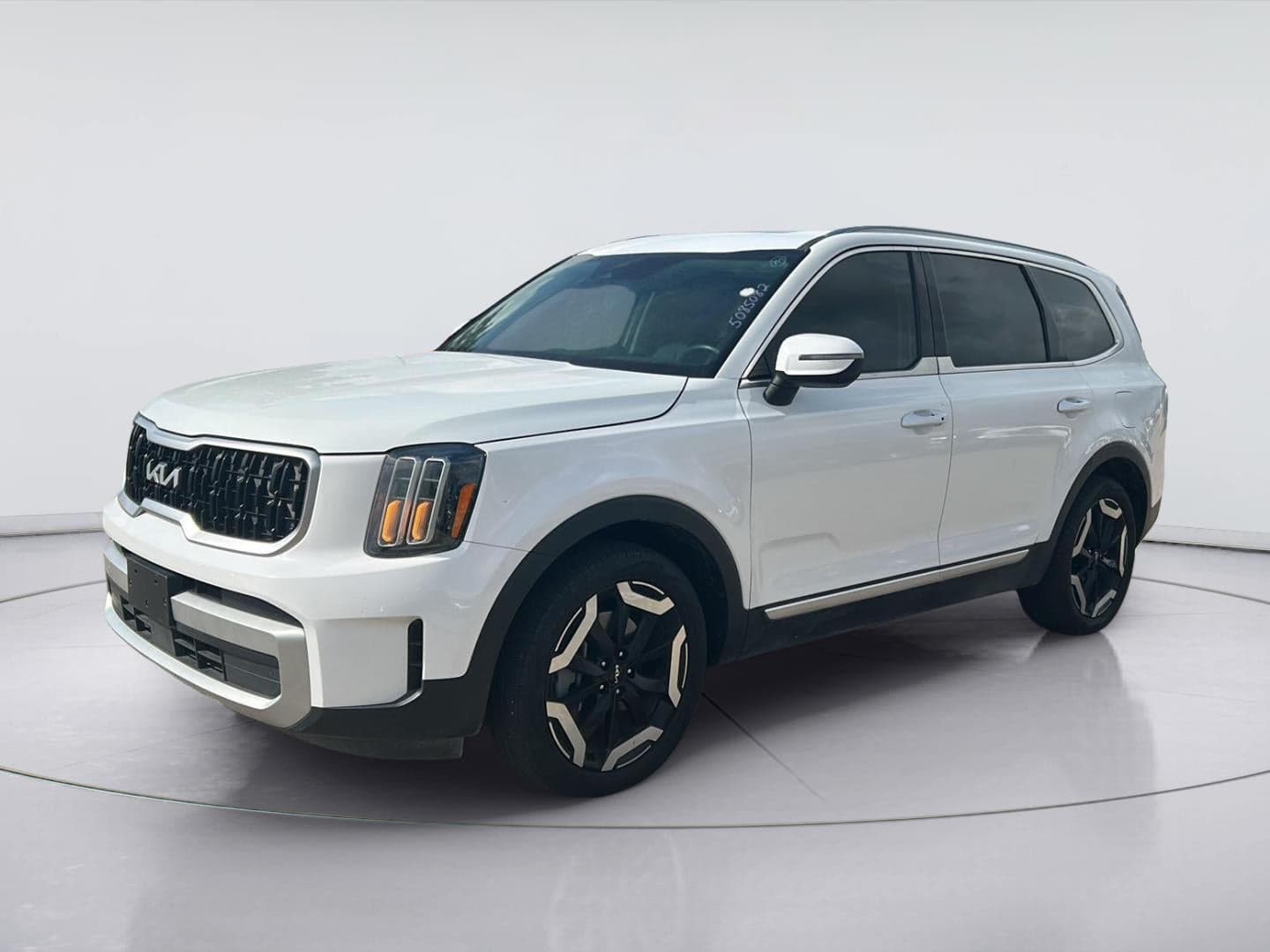 2024 Kia Telluride EX — photo 1 of 11