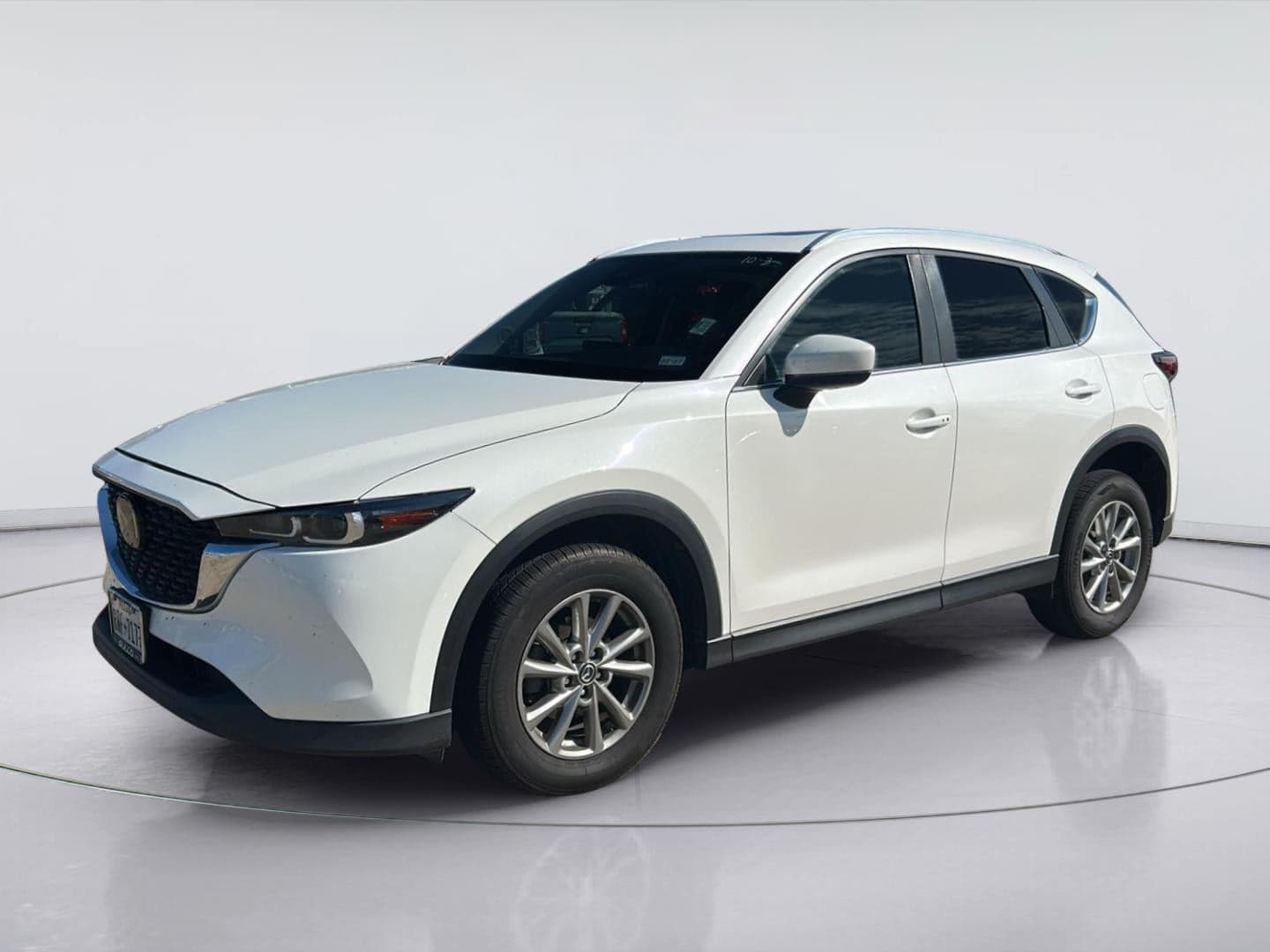 2022 Mazda CX-5 2.5 S Preferred Package — photo 1 of 10