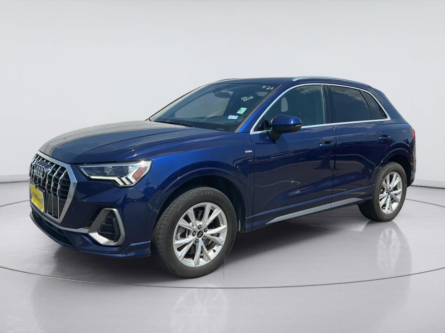 2024 Audi Q3 S line Premium — photo 1 of 9