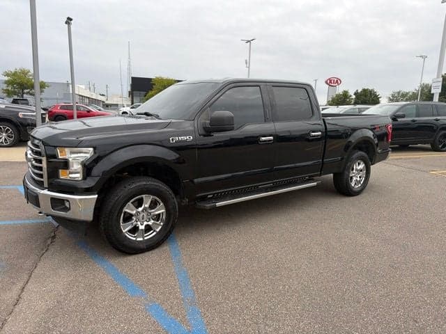 2017 Ford F-150 XL — photo 1 of 21