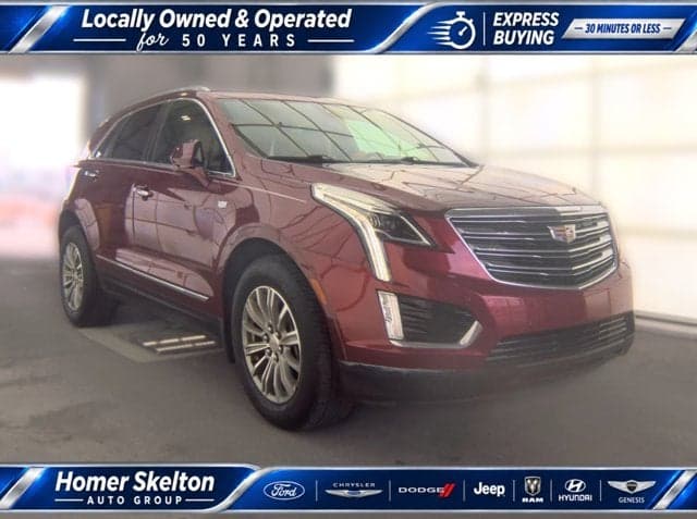 2017 Cadillac XT5 Luxury FWD — photo 1 of 5