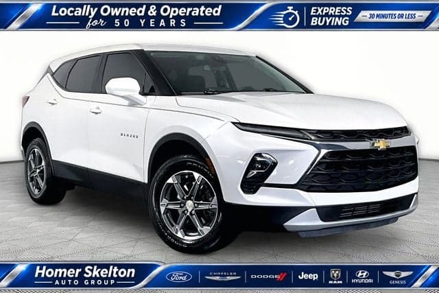 2023 Chevrolet Blazer LT — photo 1 of 19