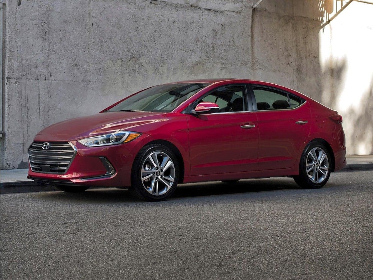 2018 Hyundai Elantra SEL — photo 1 of 5