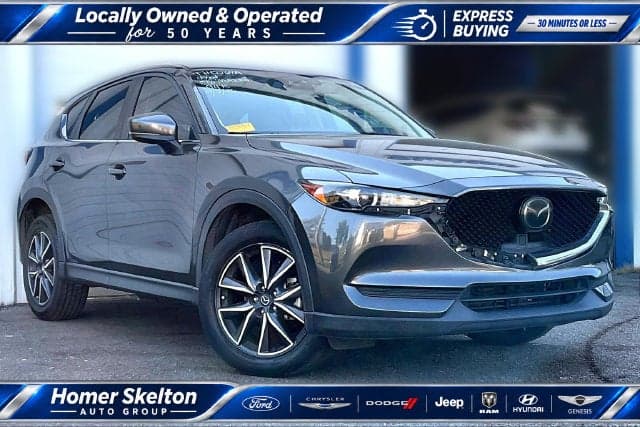 2018 Mazda CX-5 Touring — photo 1 of 8