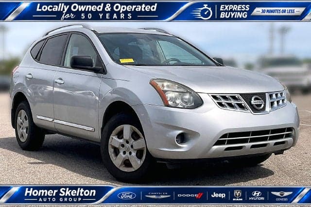 2015 Nissan Rogue Select S — photo 1 of 22