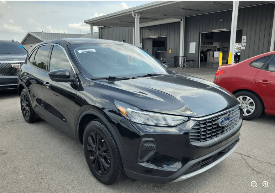 2024 Ford Escape Active — photo 1 of 21
