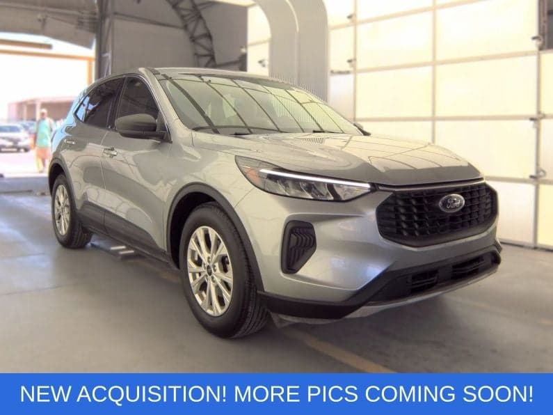 2024 Ford Escape Active — photo 1 of 21