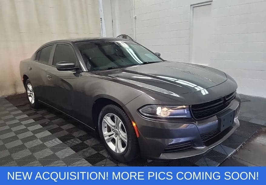 2020 Dodge Charger SXT — photo 1 of 21