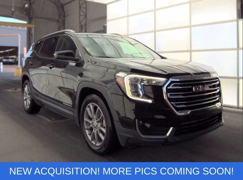 2023 GMC Terrain SLT — photo 1 of 18