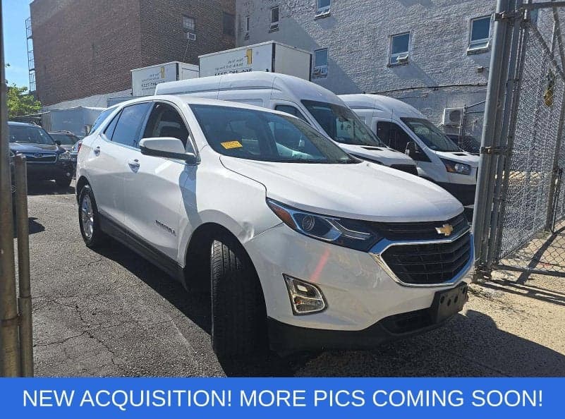 2019 Chevrolet Equinox LT — photo 1 of 17