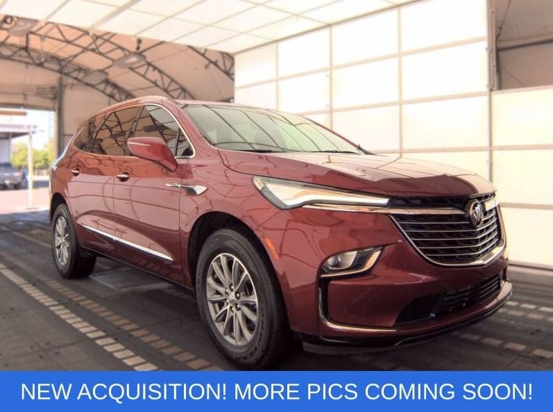 2024 Buick Enclave Essence — photo 1 of 21