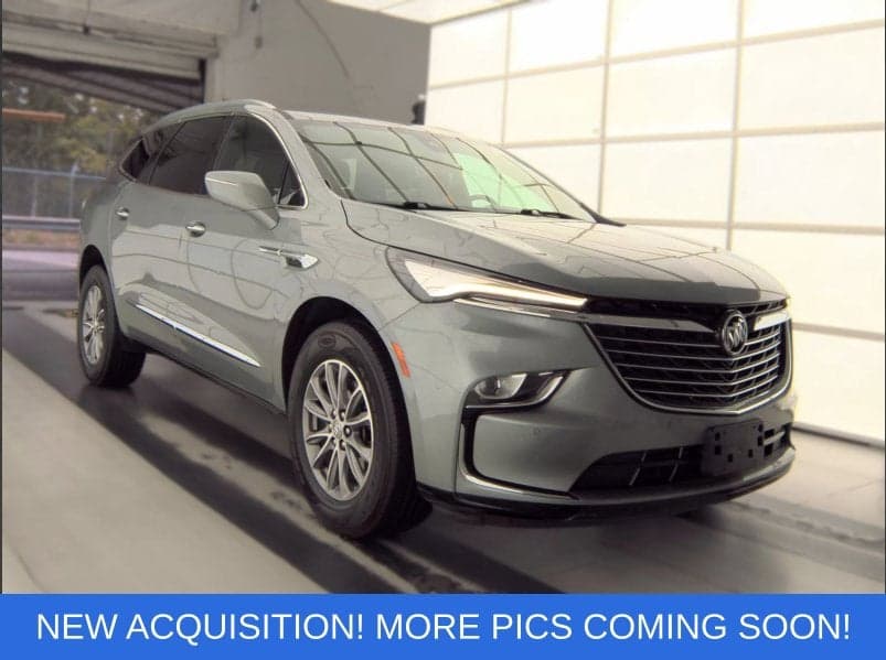 2024 Buick Enclave Base — photo 1 of 21