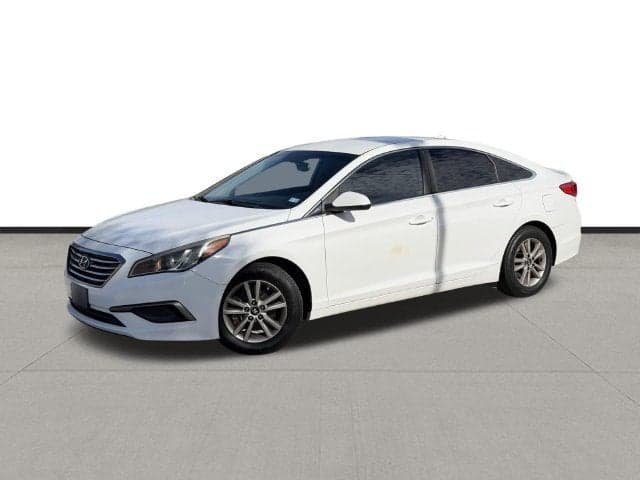 2016 Hyundai Sonata Base — photo 1 of 5