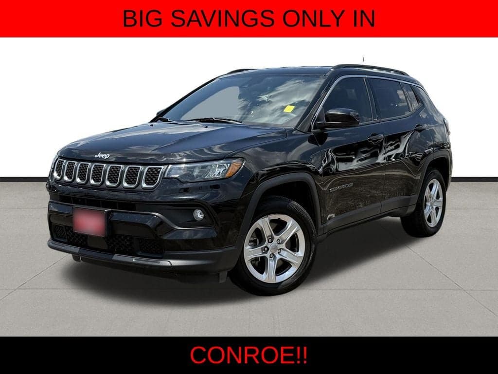 2023 Jeep Compass Latitude — photo 1 of 28