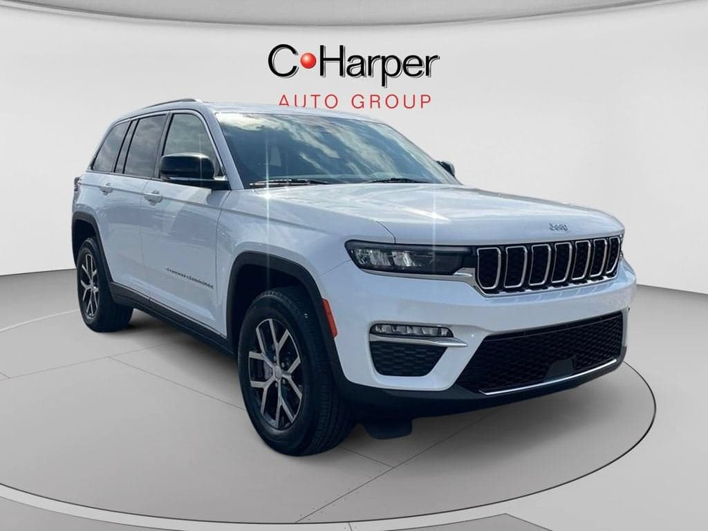 2023 Jeep Grand Cherokee Limited — photo 1 of 40