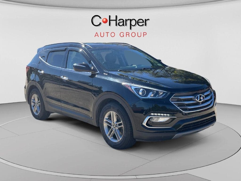 2018 Hyundai Santa Fe Sport 2.4L — photo 1 of 10