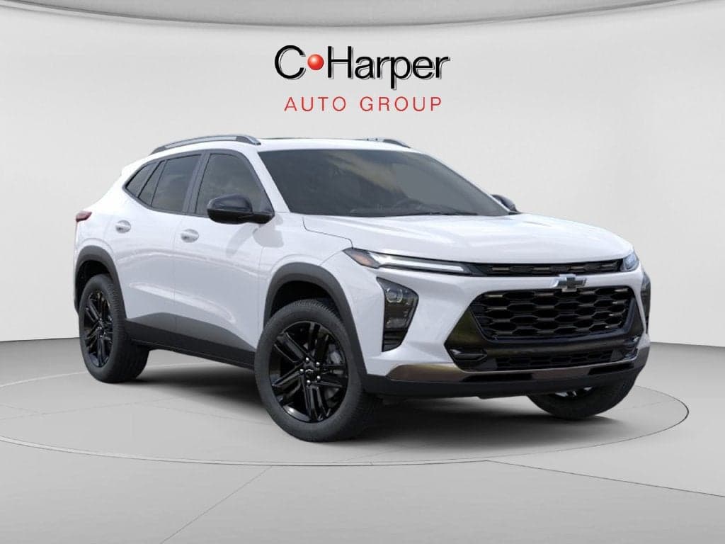 2026 Chevrolet Trax ACTIV — photo 1 of 40