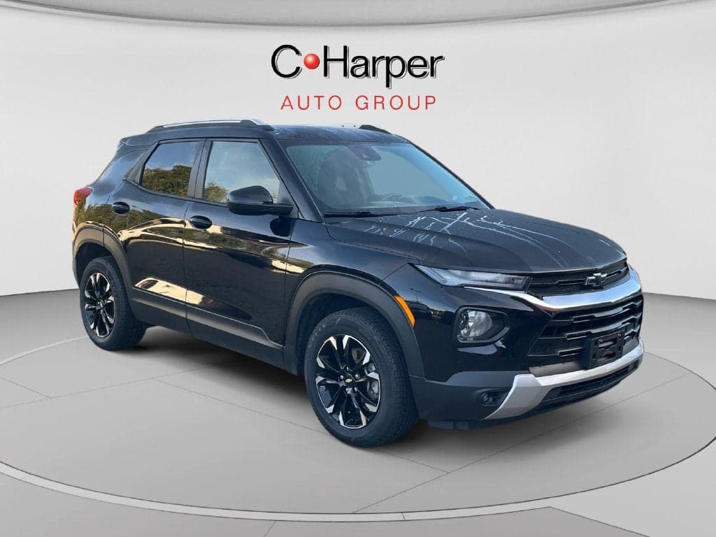 2023 Chevrolet Trailblazer LT — photo 1 of 25