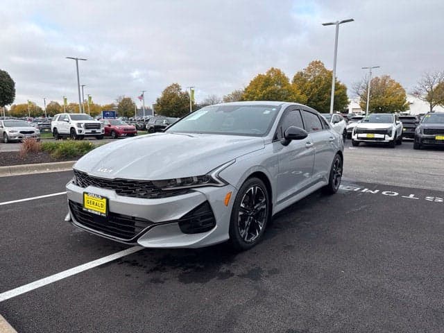 2023 Kia K5 GT-Line — photo 1 of 5