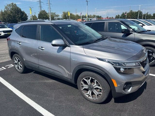 2022 Kia Seltos EX — photo 1 of 5