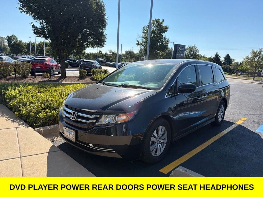 2016 Honda Odyssey SE — photo 1 of 25