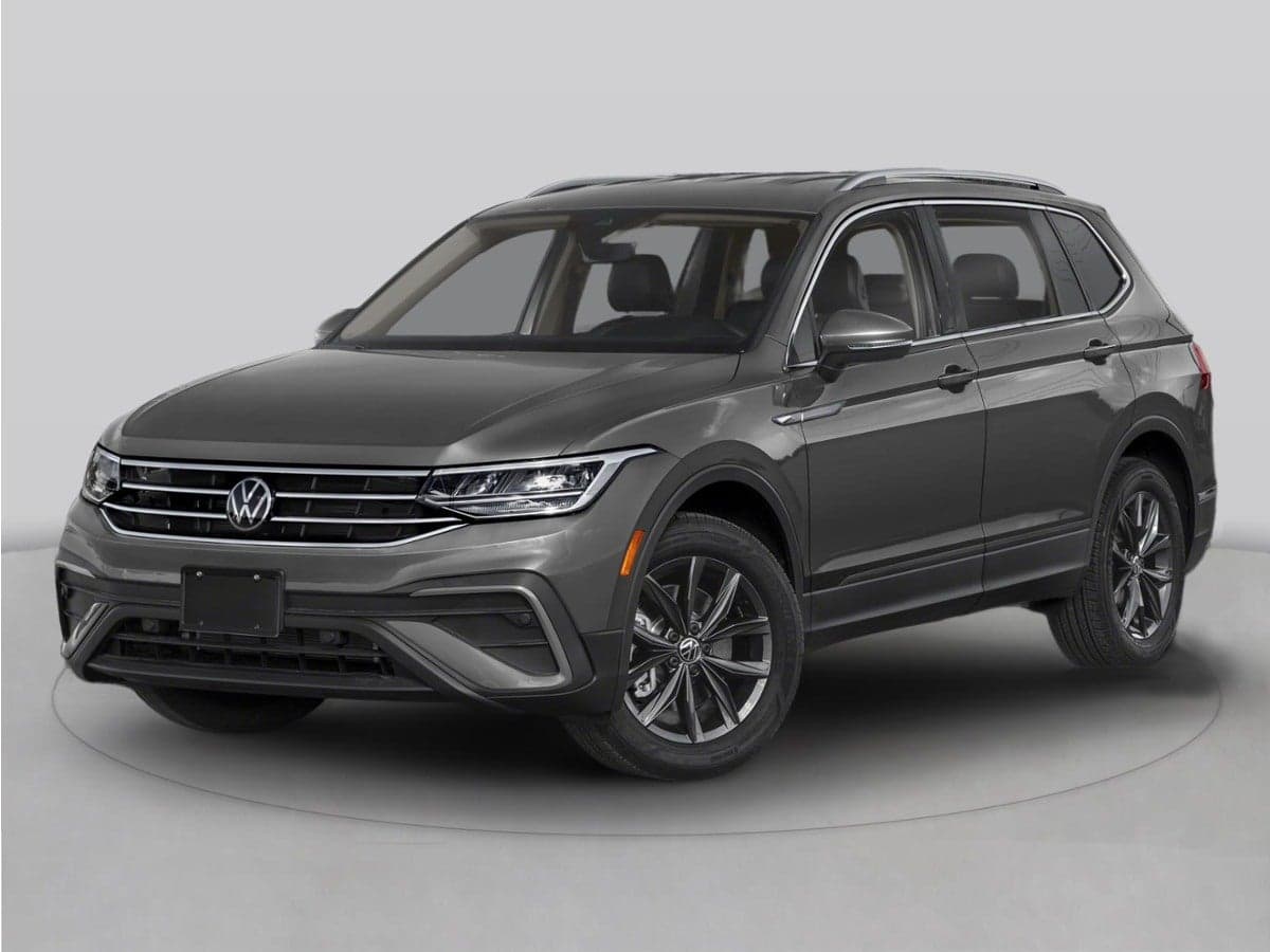 2022 Volkswagen Tiguan S — photo 1 of 5