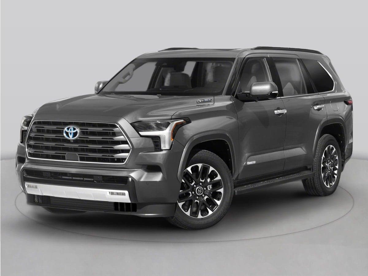 2023 Toyota Sequoia SR5 — photo 1 of 5