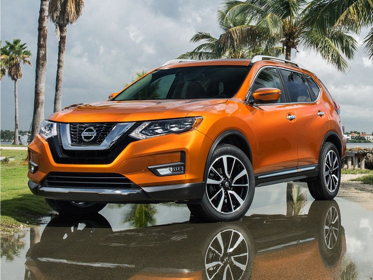 2019 Nissan Rogue SV — photo 1 of 5