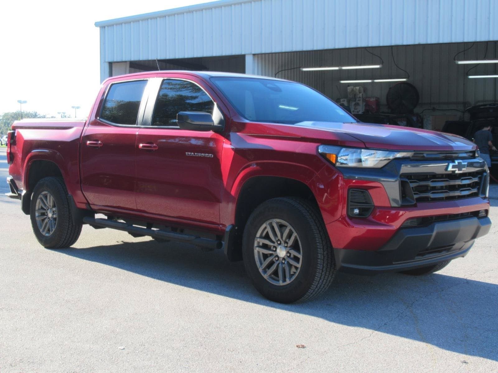 2024 Chevrolet Colorado Base — photo 1 of 5