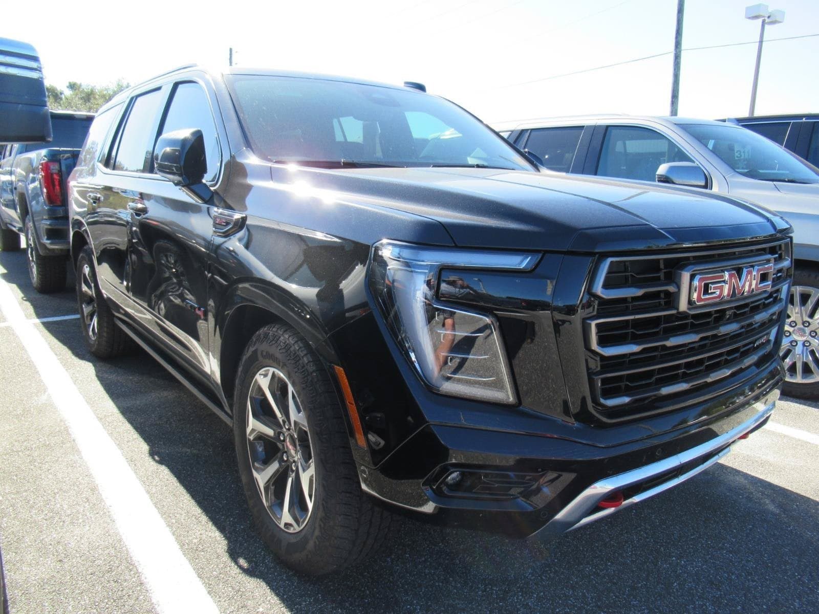 2025 GMC Yukon AT4 Ultimate — photo 1 of 5