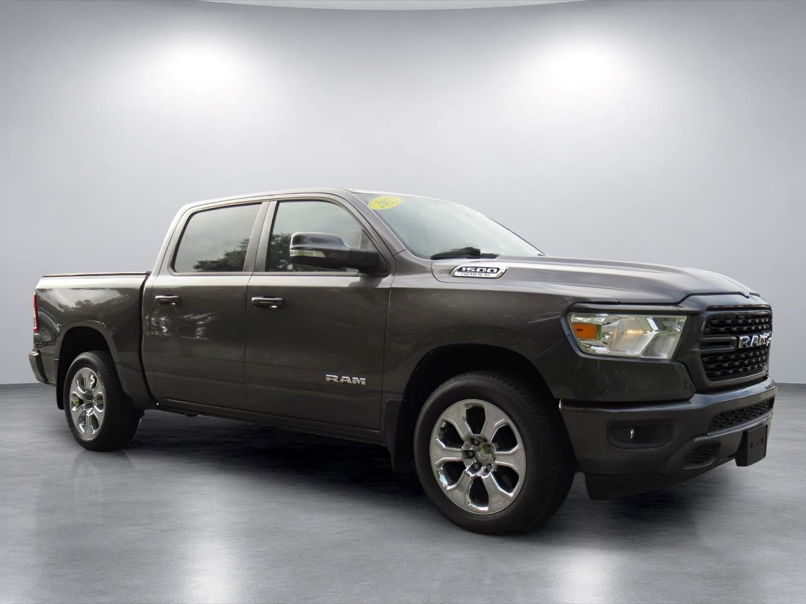 2022 RAM 1500 Base — photo 1 of 5
