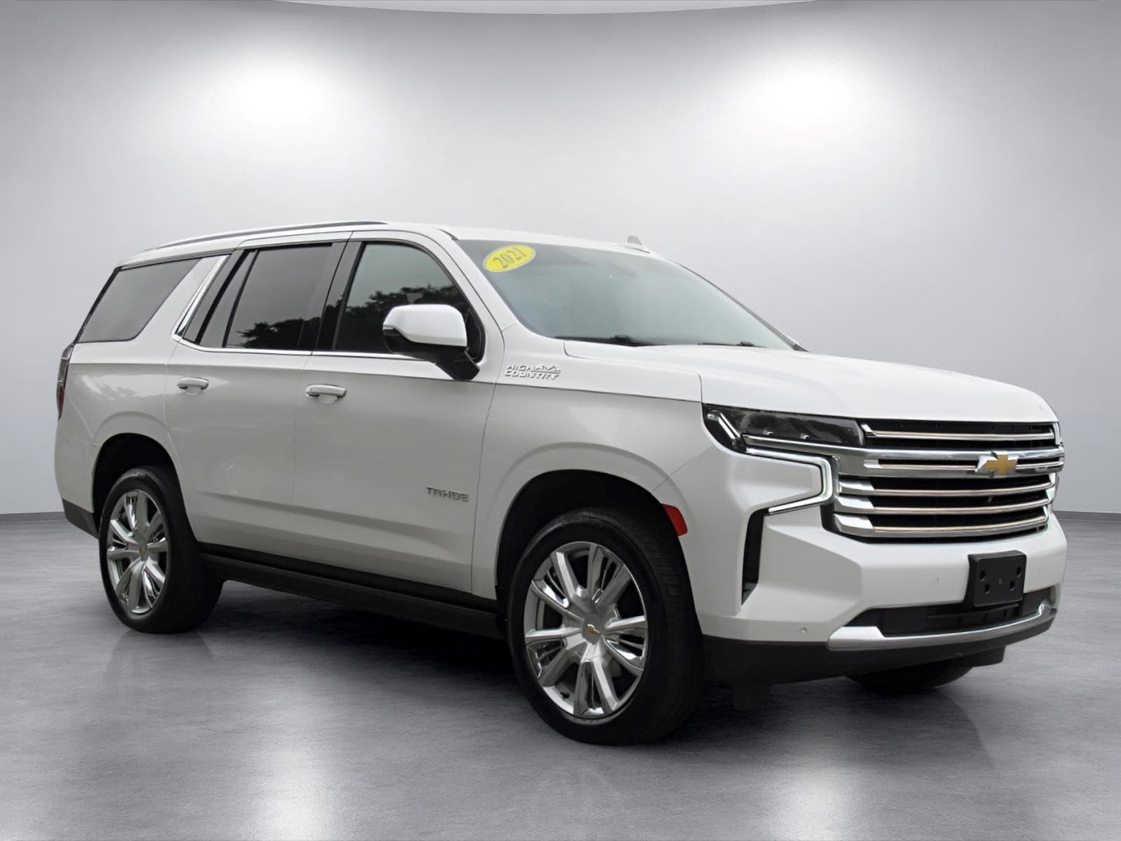 2021 Chevrolet Tahoe High Country — photo 1 of 5
