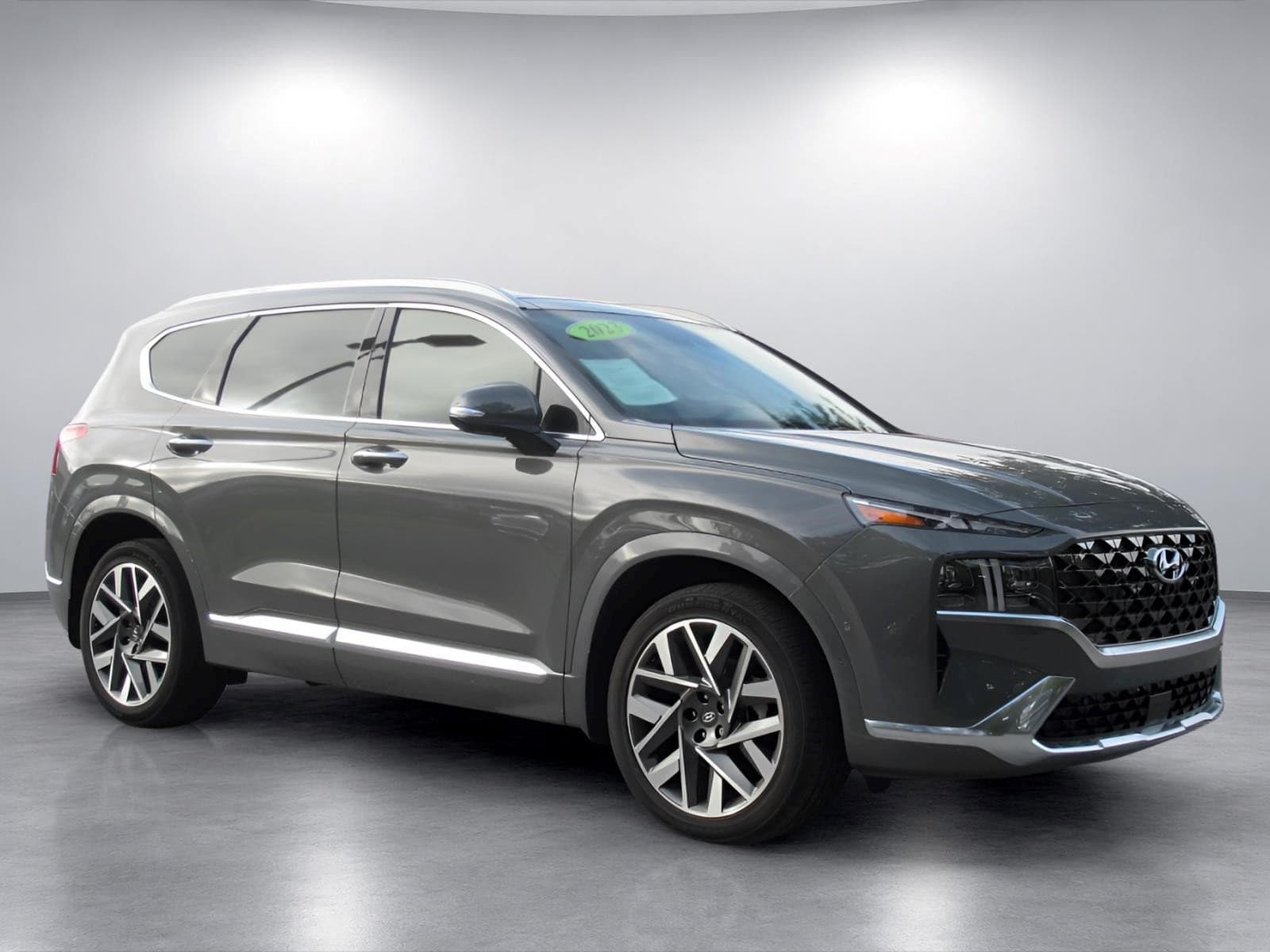 2023 Hyundai Santa Fe Calligraphy — photo 1 of 5