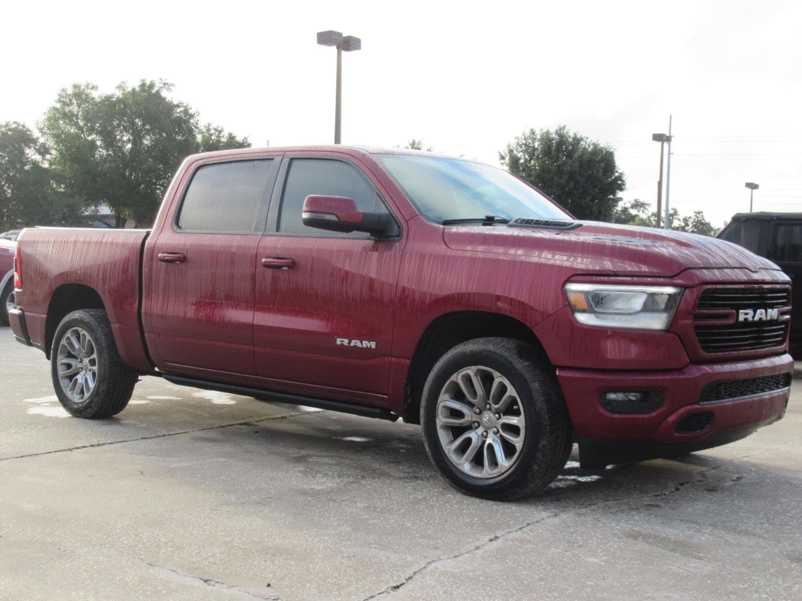 2023 RAM 1500 Laramie — photo 1 of 5