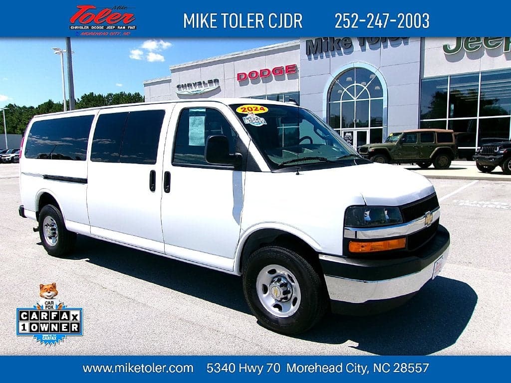 2024 Chevrolet Express Passenger LT — photo 1 of 23
