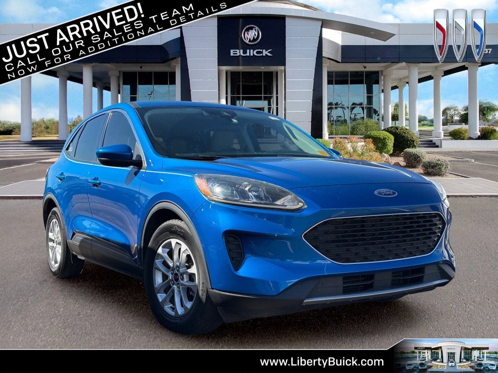 2021 Ford Escape SE — photo 1 of 9