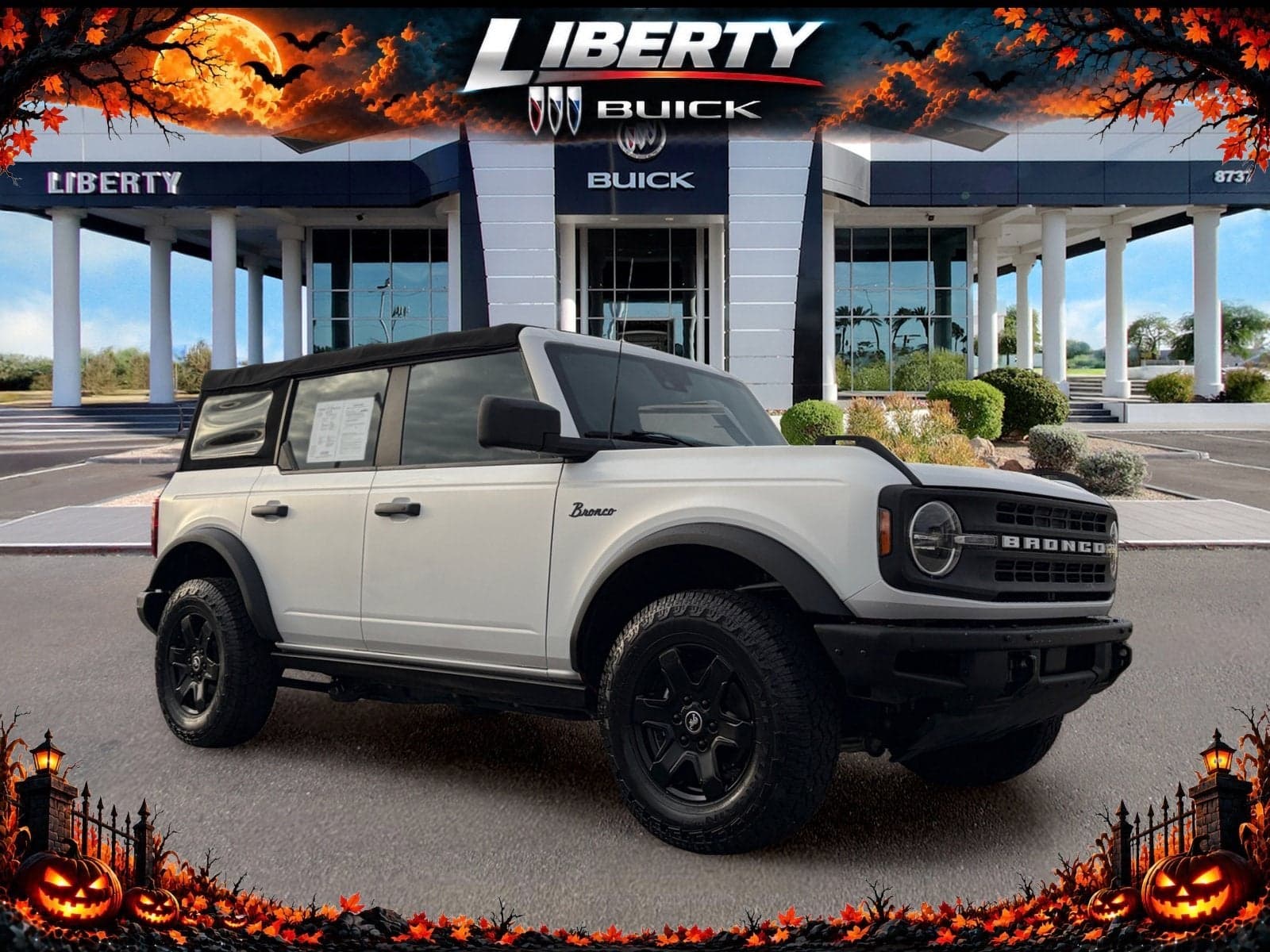 2021 Ford Bronco Black Diamond — photo 1 of 5