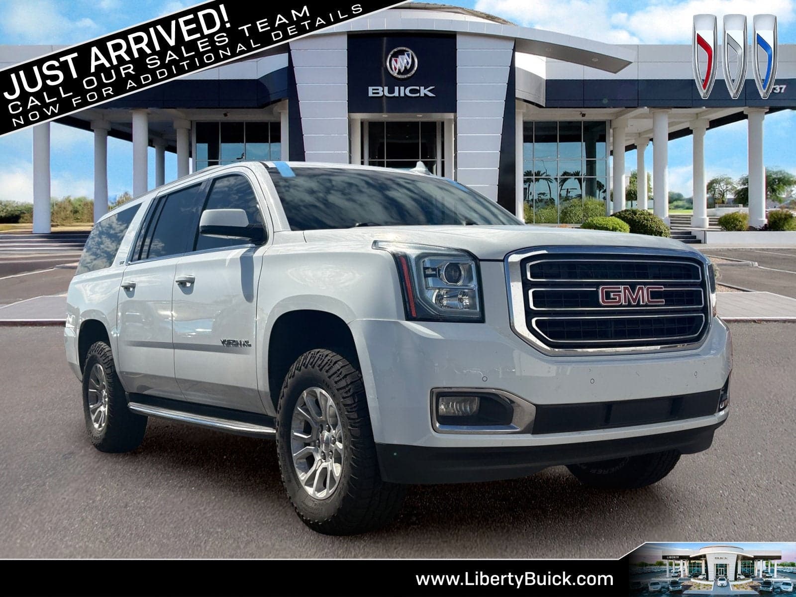 2019 GMC Yukon XL SLT Standard Edition — photo 1 of 5