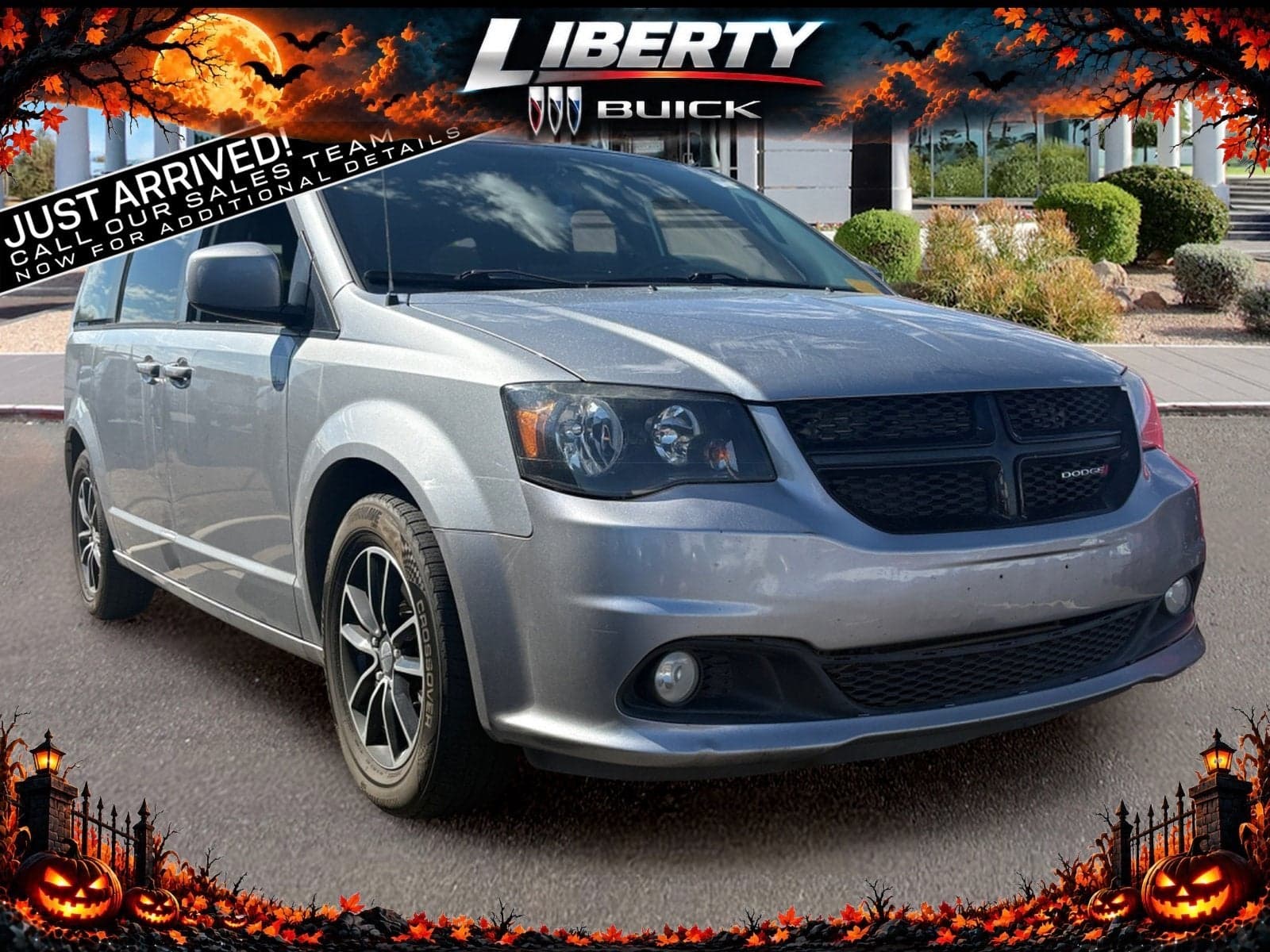 2018 Dodge Grand Caravan SE Plus — photo 1 of 5