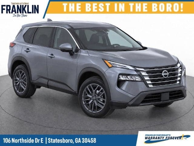 2026 Nissan Rogue SV — photo 1 of 5