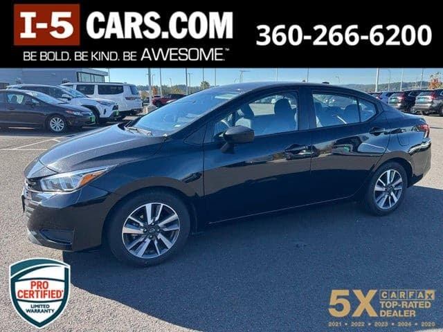 2024 Nissan Versa SV — photo 1 of 5