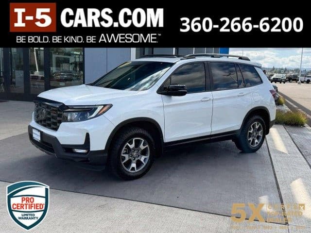 2022 Honda Passport TrailSport — photo 1 of 5