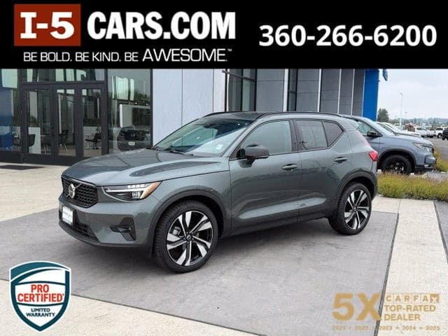 2026 Volvo XC40 Ultra — photo 1 of 5